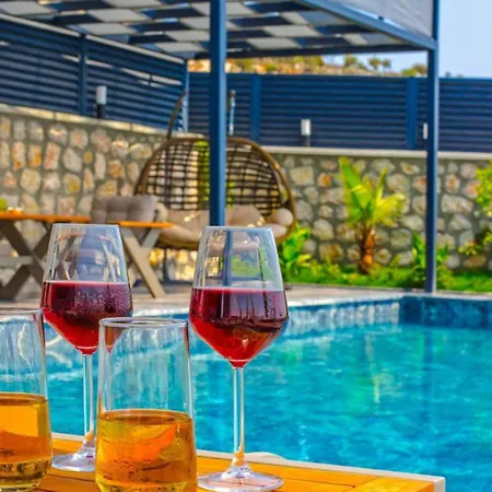 Villa Uzumlu Village 2 Bedroom 2683 *